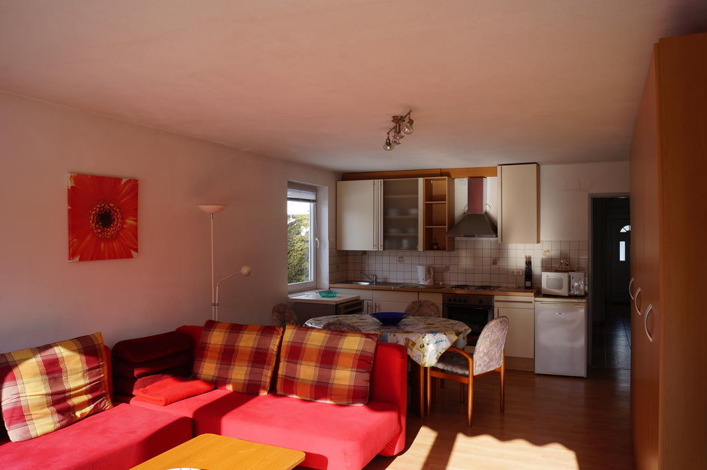 Apartments Krassnig Krumpendorf Pokoj fotografie